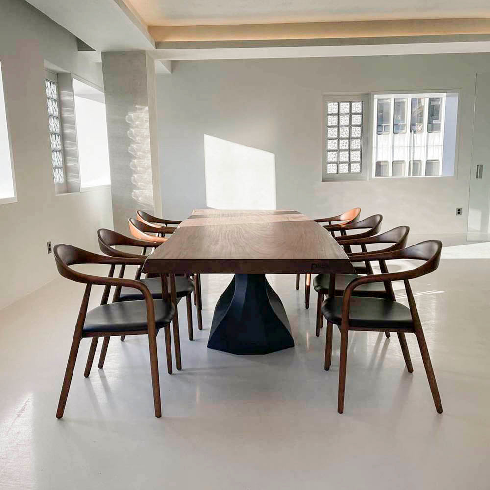 302 Uilani – 28" Metal Dining Table Base