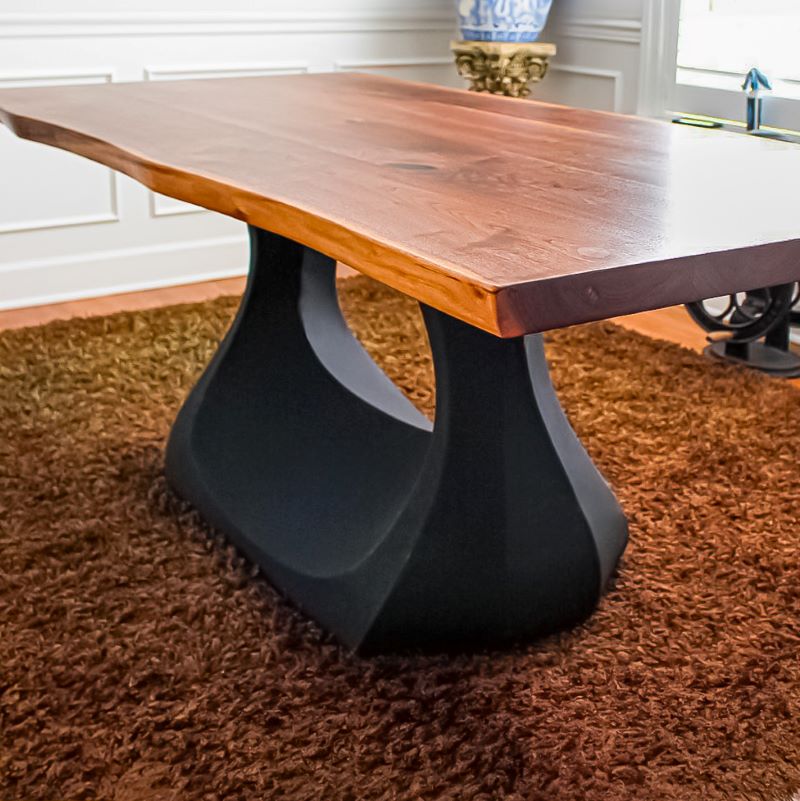 302 Uilani – 28" Metal Dining Table Base